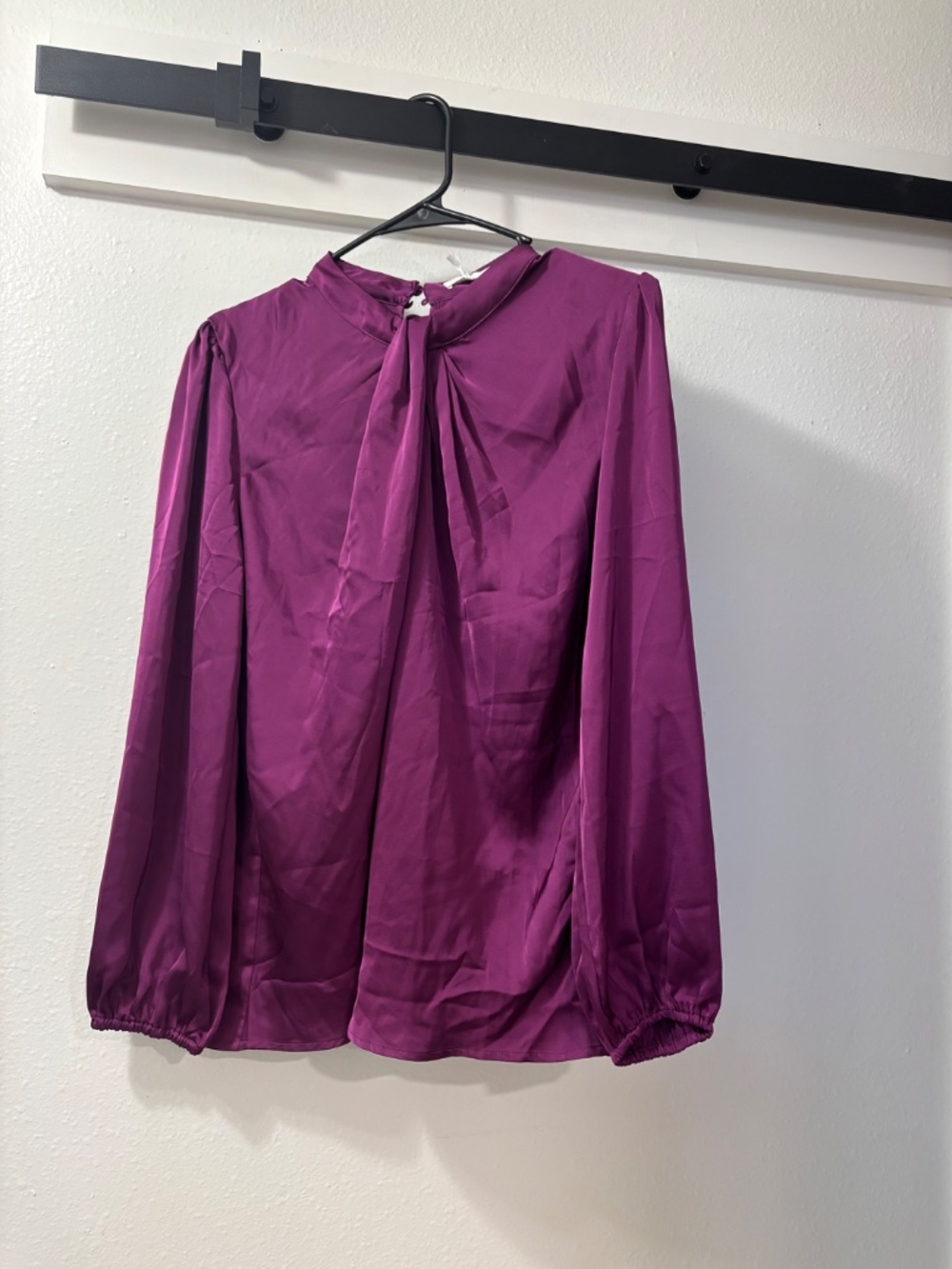 GRACE KARIN Long Sleeve Satin Blouse Top with V-Neck and Left Bow Sz L - Picture 9 of 9